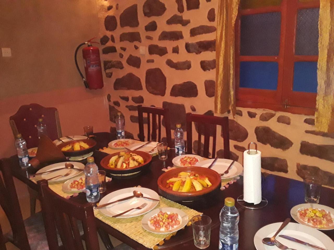 מלון Tiourjdal Dar Zara מראה חיצוני תמונה